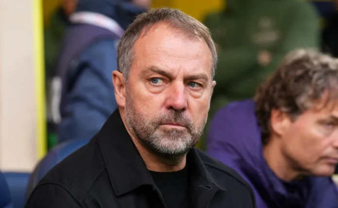 Barcelona considera empréstimo de Marc Bernal após falta de espaço com Hansi Flick