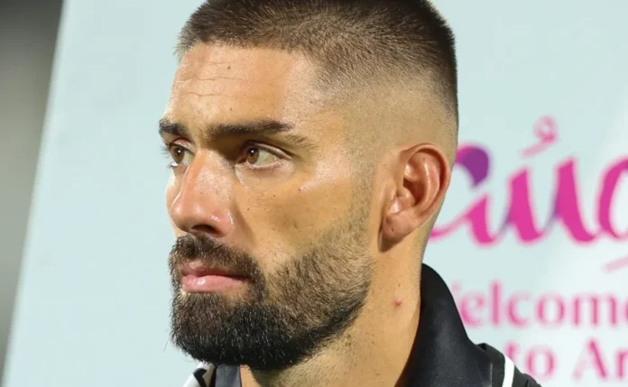 Yannick Carrasco, ex-Atlético de Madrid, se oferece para atuar pela Roma