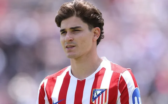 Barcelona estuda oferecer Gavi e Marc Casadó na troca por Julián Alvarez, do Atlético de Madrid