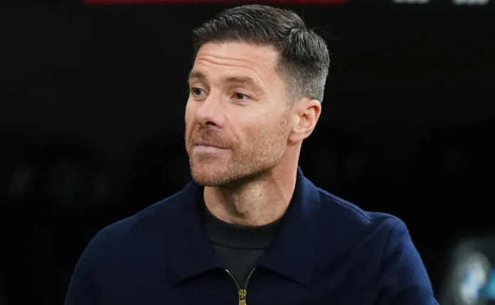 Liverpool abre conversas com Xabi Alonso, ex-Real Madrid que pode substituir Arne Slot