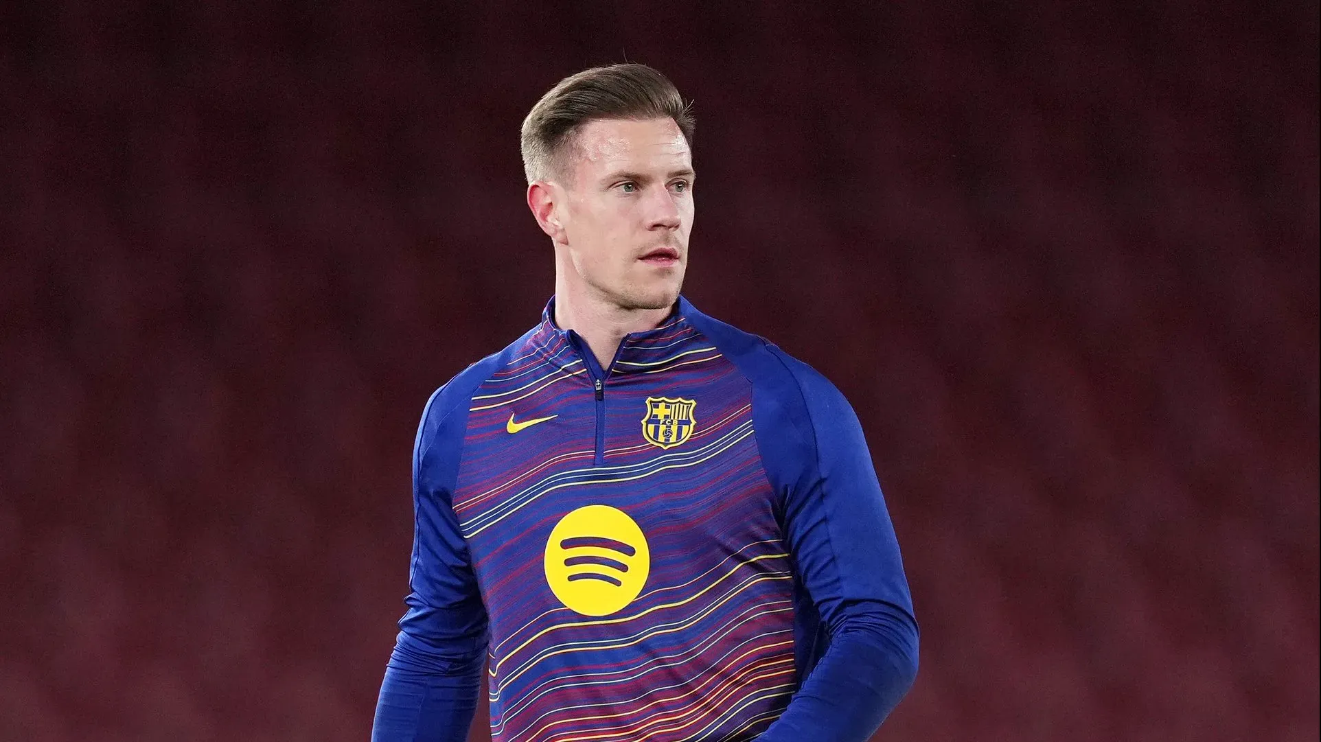 Ter Stegen com uniforme de treino do Barcelona