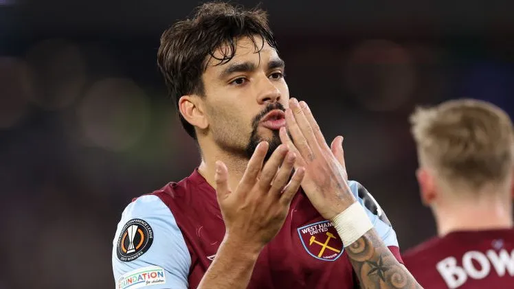 Lucas Paquetá, em campo