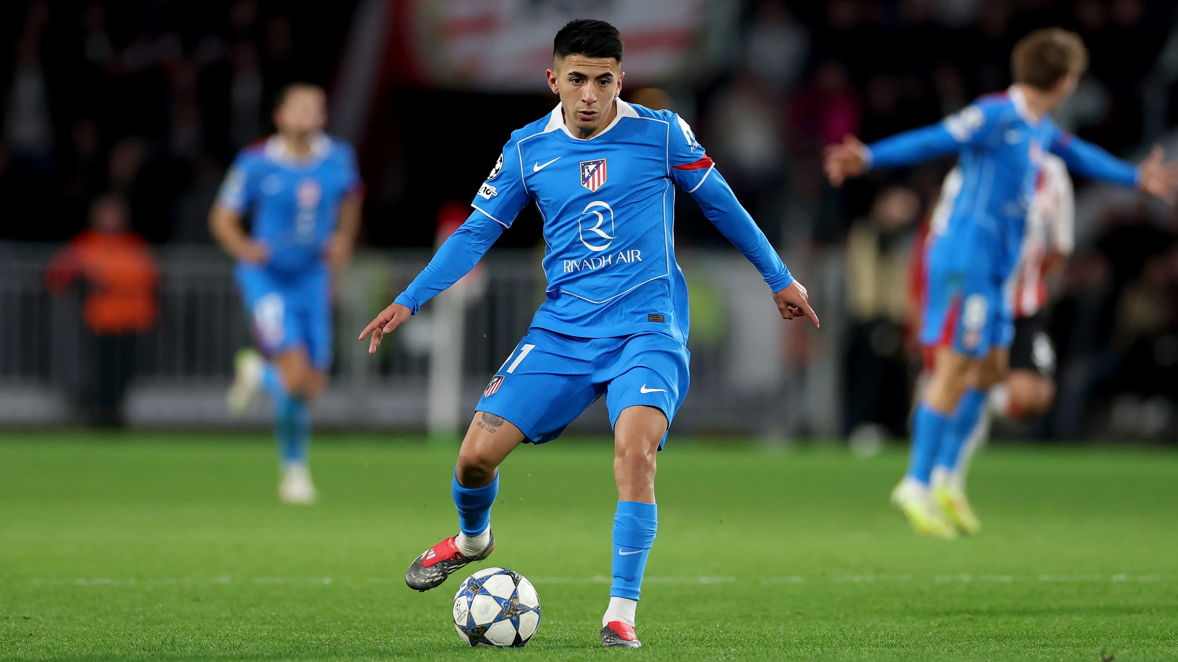 Thiago Almada em jogo do Atlético de Madrid. Foto: Lars Baron/Getty Images