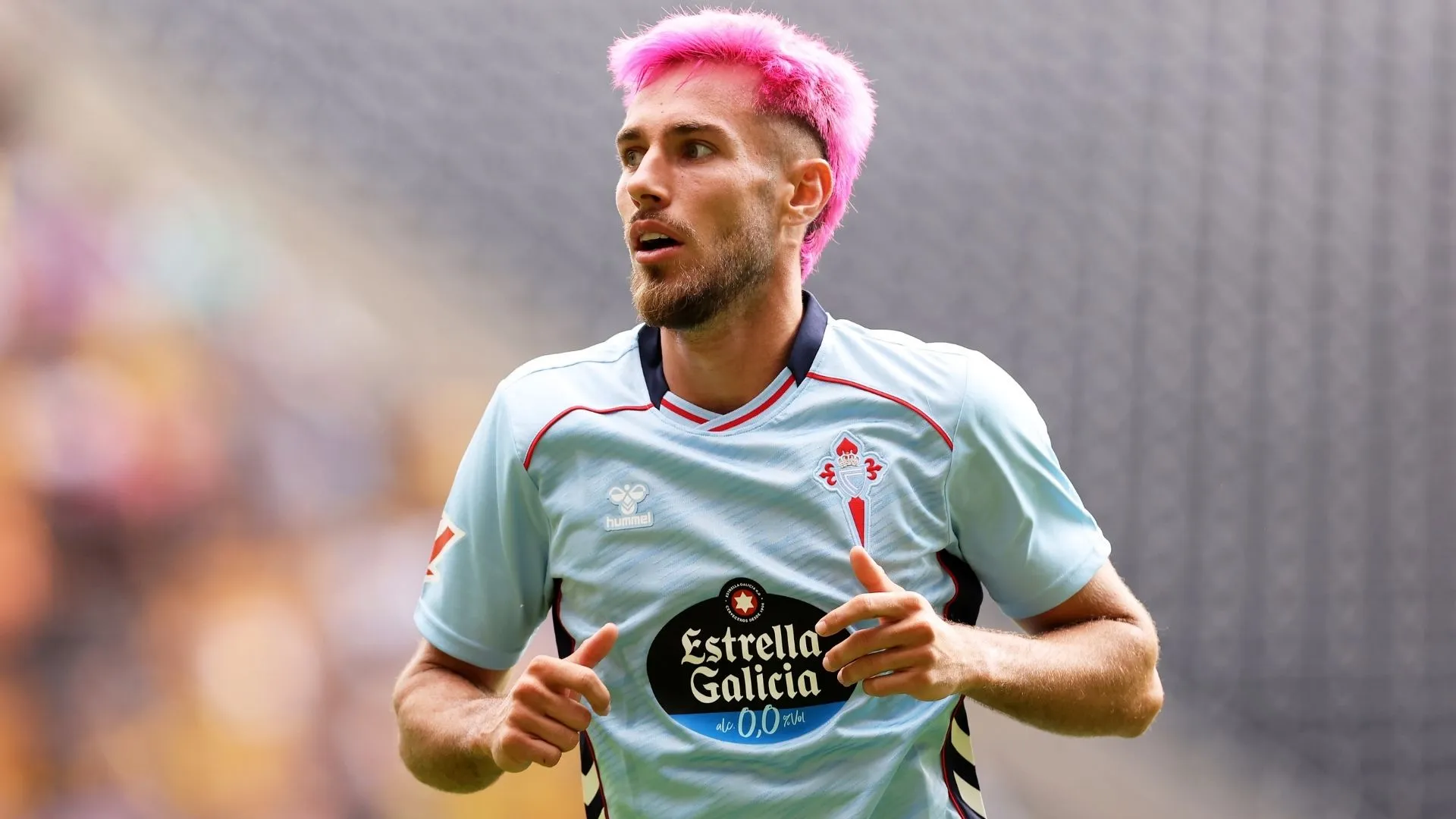 Mingueza em campo pelo Celta de Vigo.