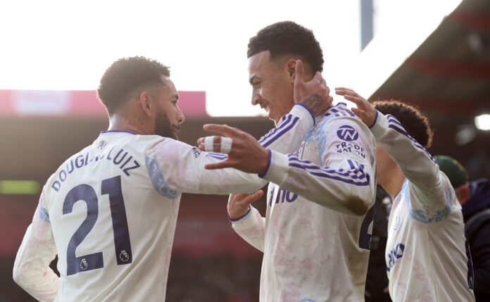 Morgan Rogers, joia do Aston Villa com contrato até 2031, atrai PSG e Liverpool