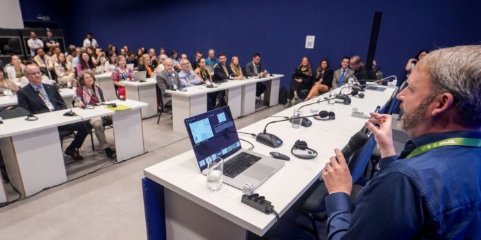 Atlas lançado na COP15 mostra rotas migratórias de aves vulneráveis