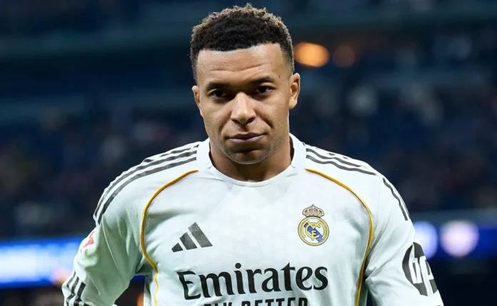 Real Madrid e entorno de Mbappé divergem sobre lesão e craque pode perder a Copa do Mundo