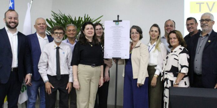 Mineiros, em Goiás, ganha canal público com inauguração da TV Unifimes
